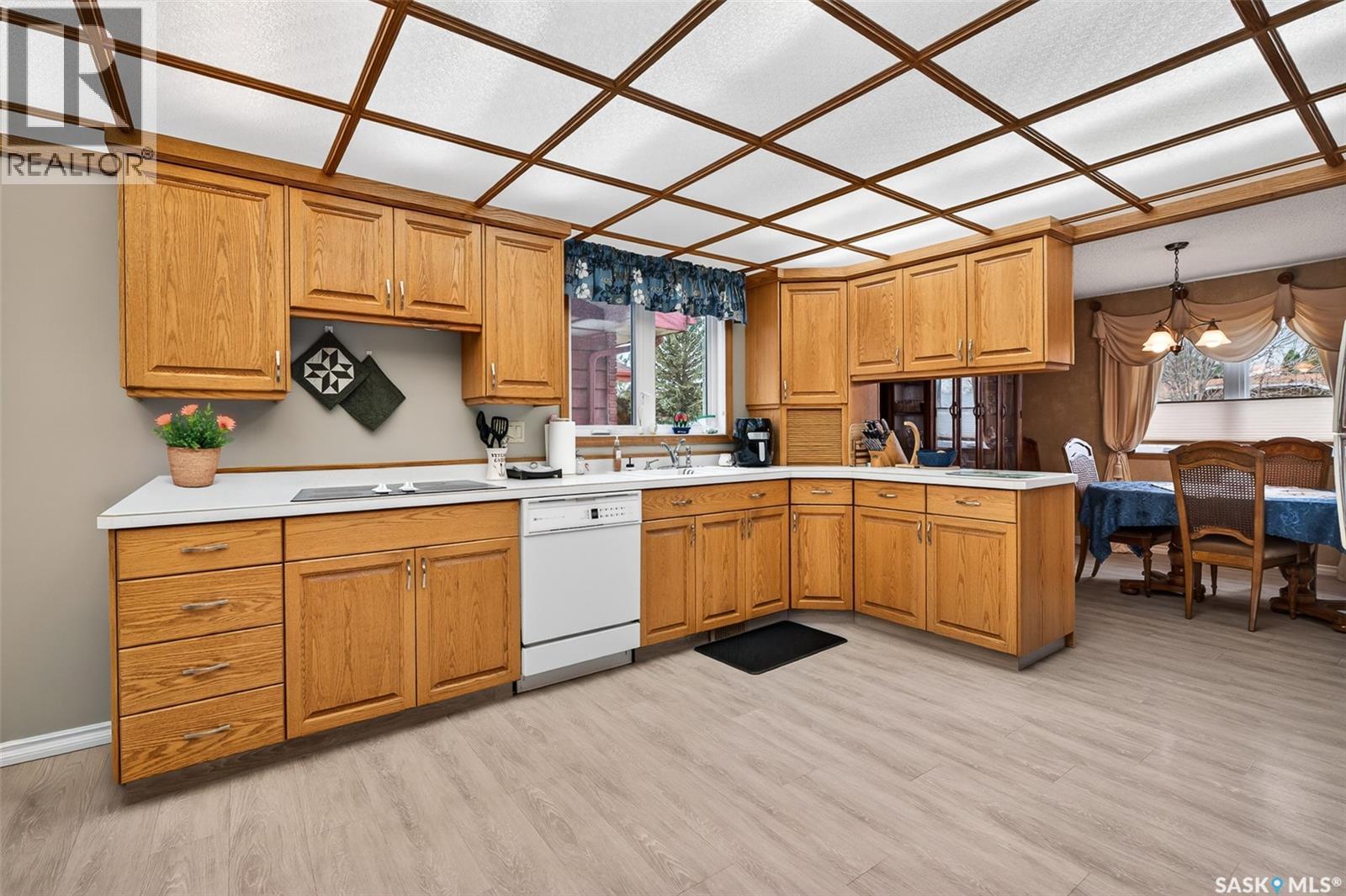 1380 Regal CRESCENT - 21
