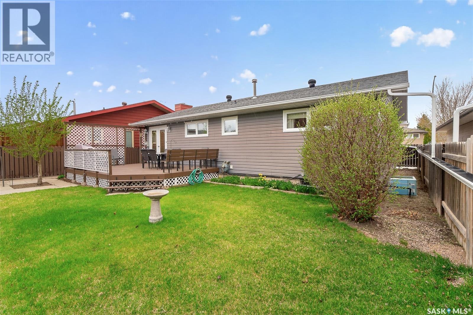 1380 Regal CRESCENT - 58
