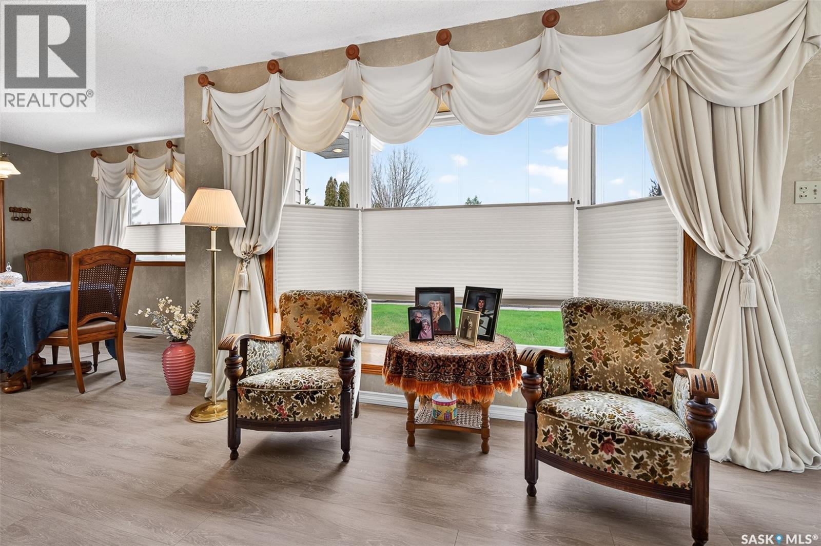 1380 Regal CRESCENT - 8