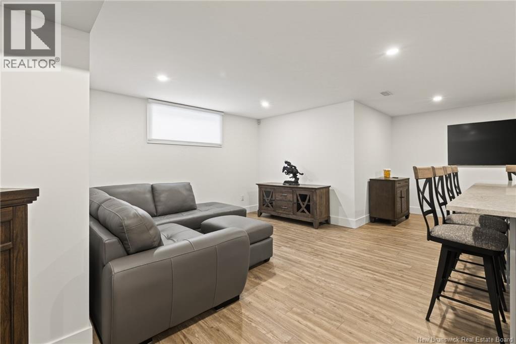 77 Bouchard Street - 45
