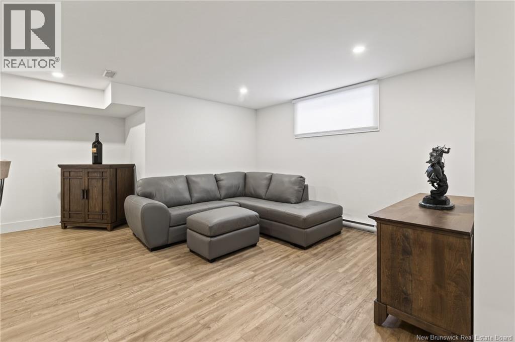 77 Bouchard Street - 46