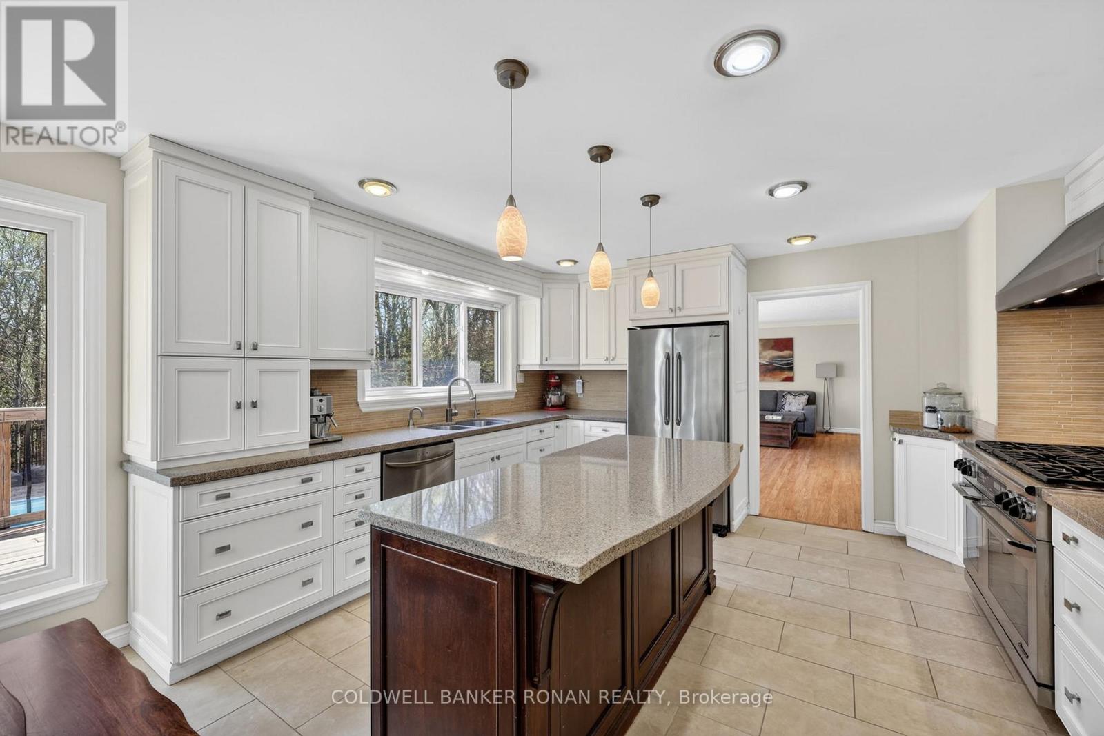 12 THEMER COURT - 6