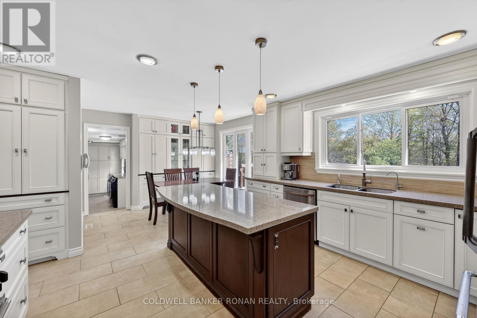 12 THEMER COURT - 8