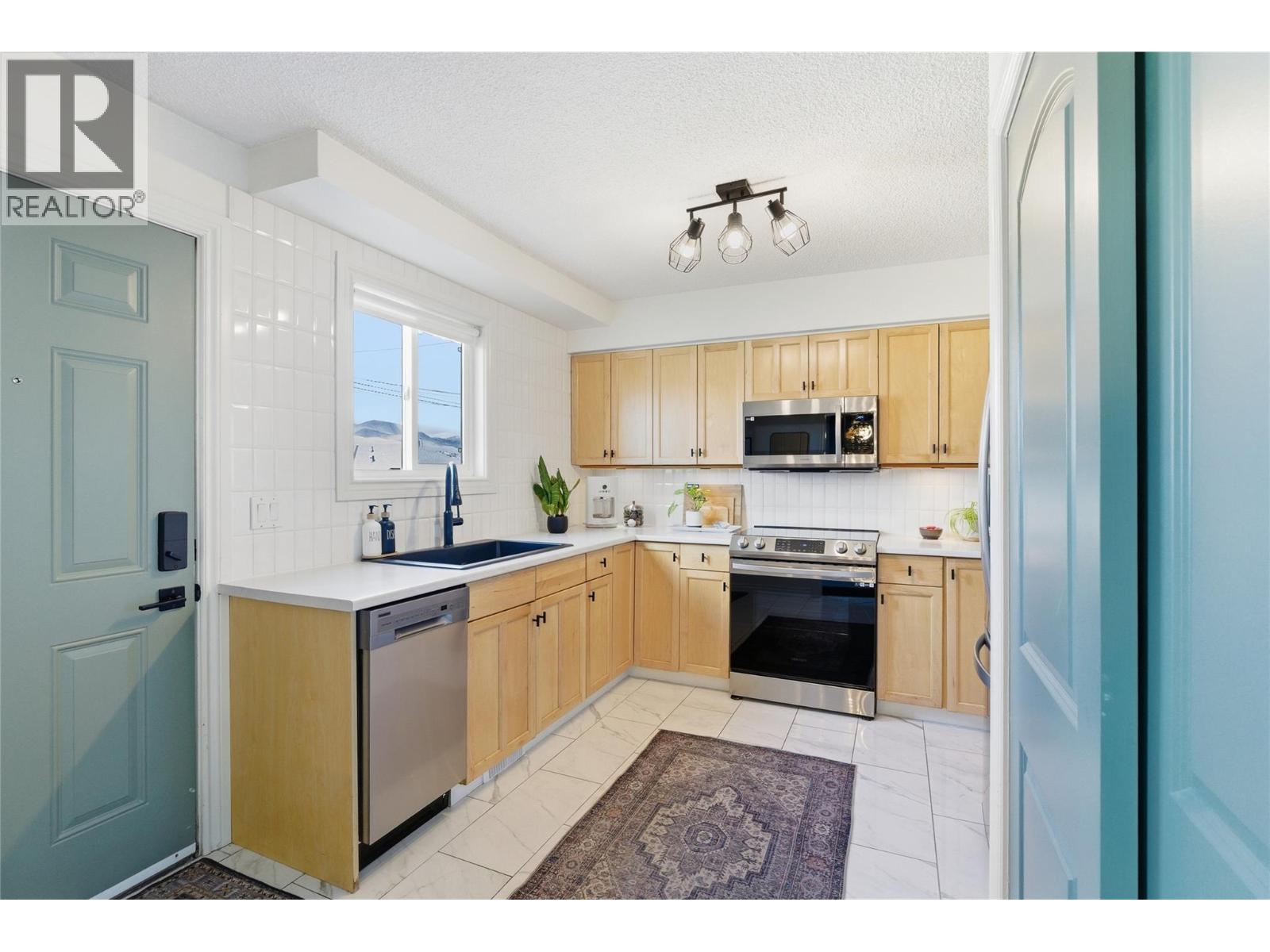 288 PARK Street - 10