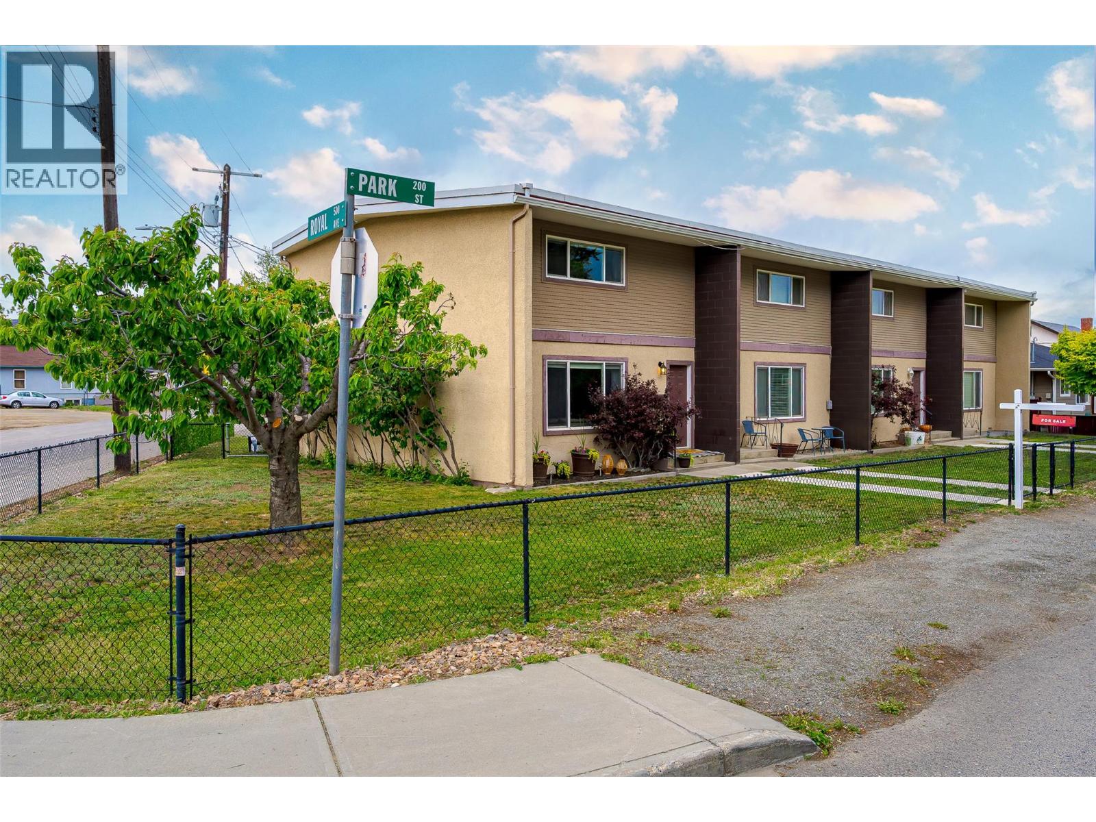 288 PARK Street - 45