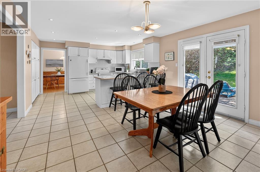 144 DORCHESTER Drive - 9