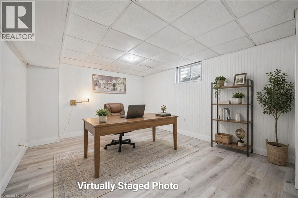 27 SILVERSPRING Crescent, Kitchener, Ontario, N2M4P1 — Photo 35