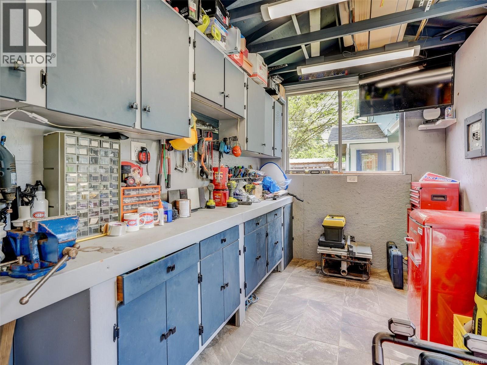 188 Atkins Rd - 24