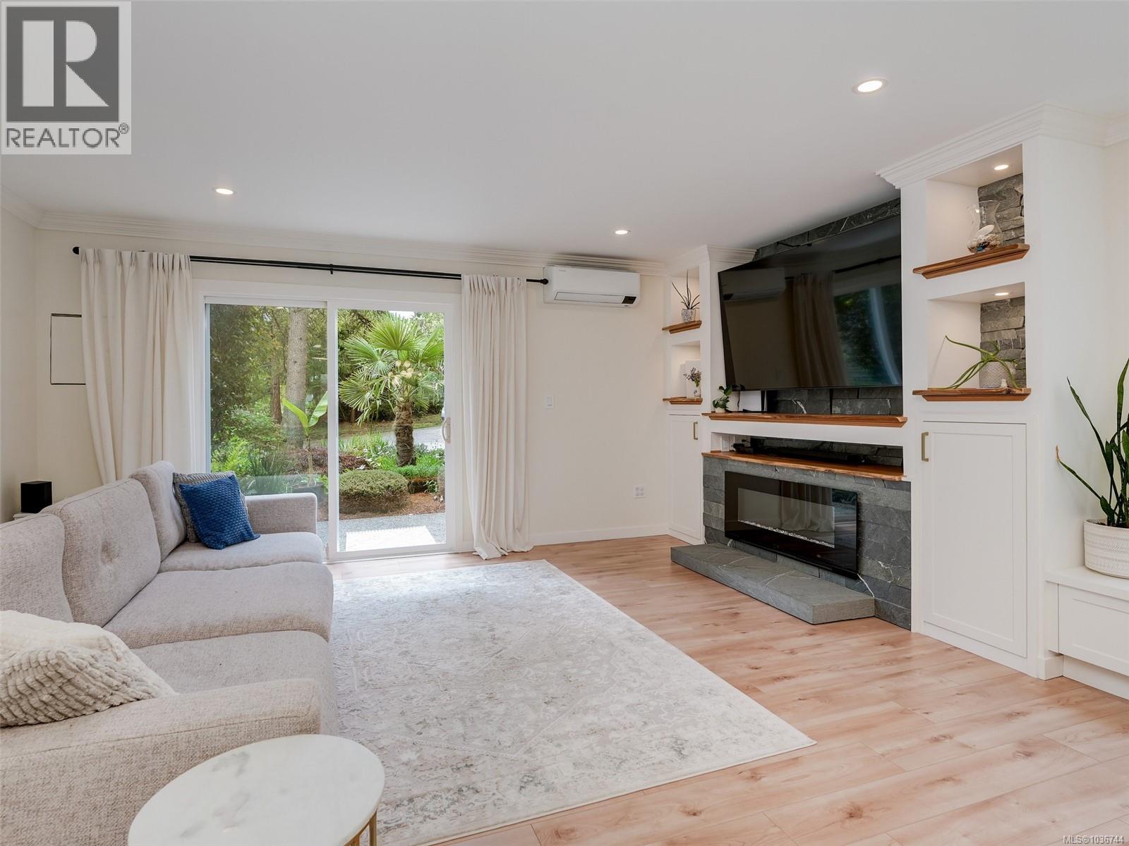 188 Atkins Rd, View Royal