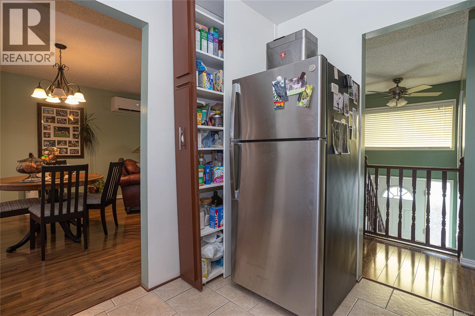 3267 Cook St, Chemainus