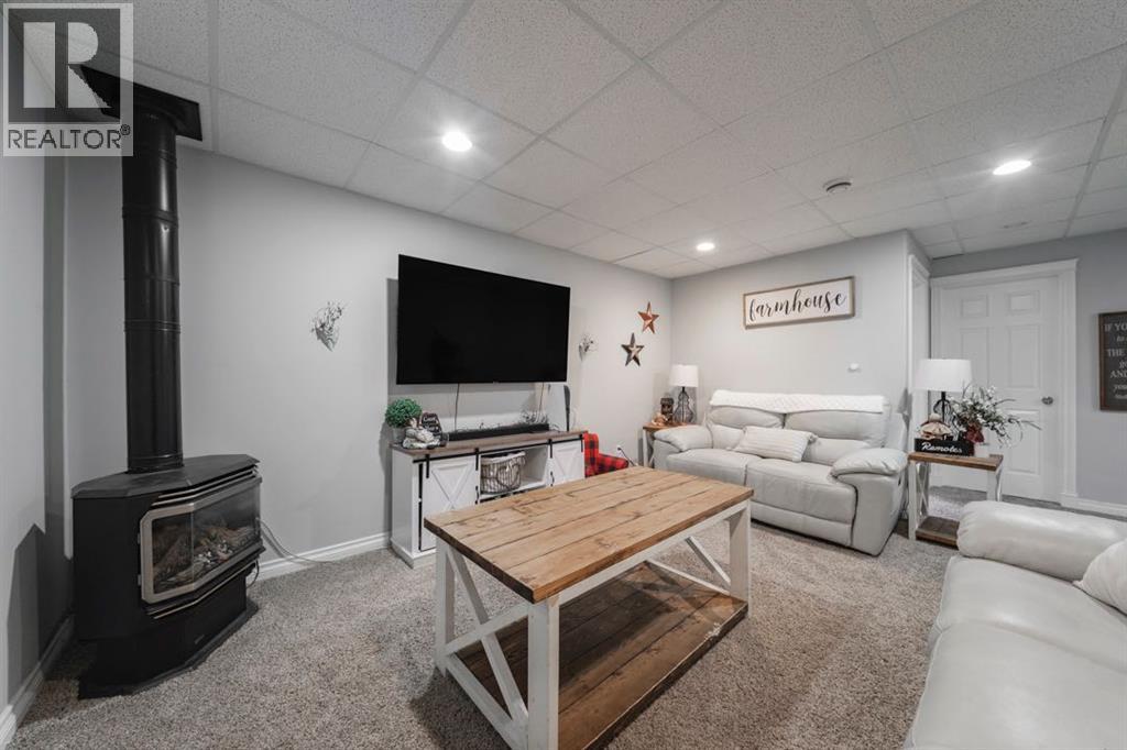 280 Burton Place, Fort McMurray