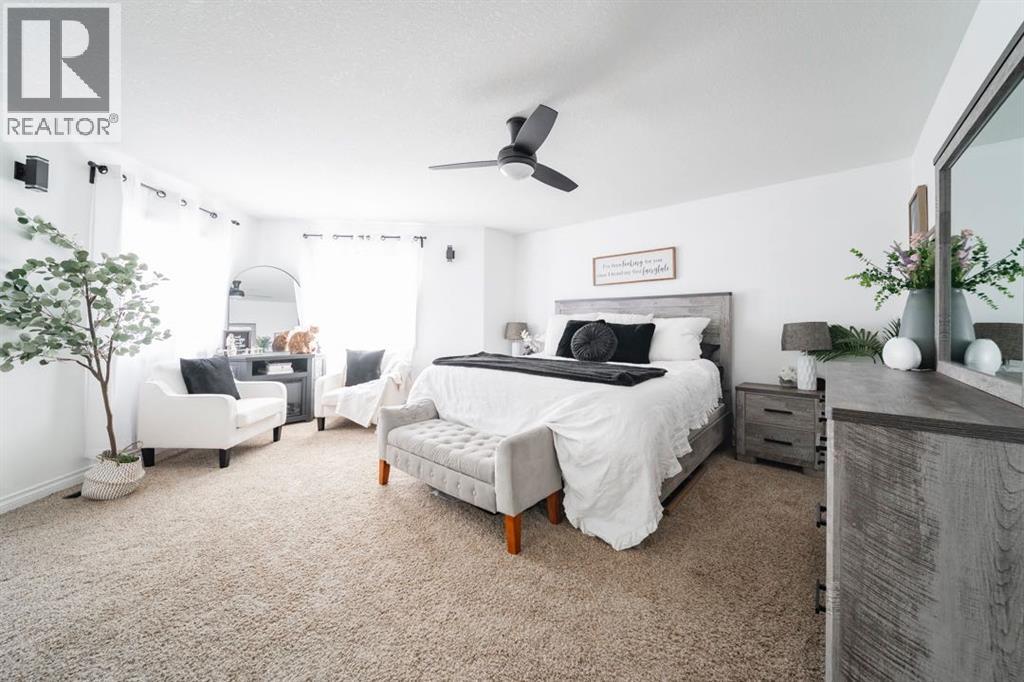 280 Burton Place, Fort McMurray