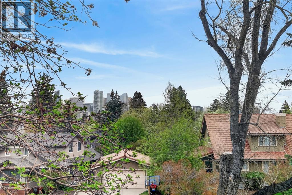 1439 Shelbourne Street SW - photo 4