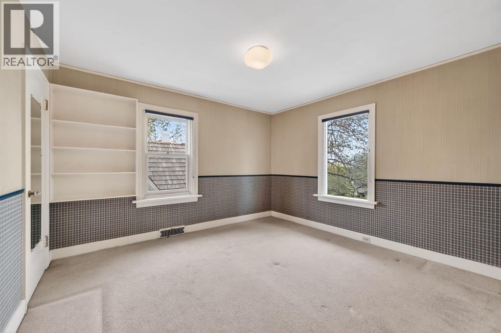1439 Shelbourne Street SW — photo 36