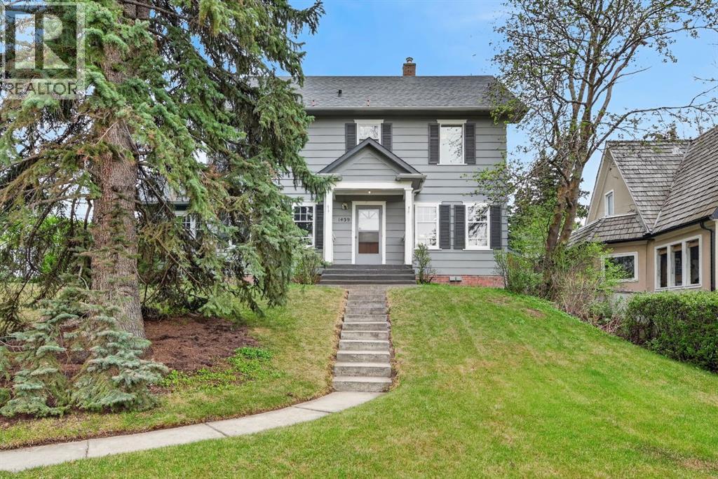 1439 Shelbourne Street SW - photo 3