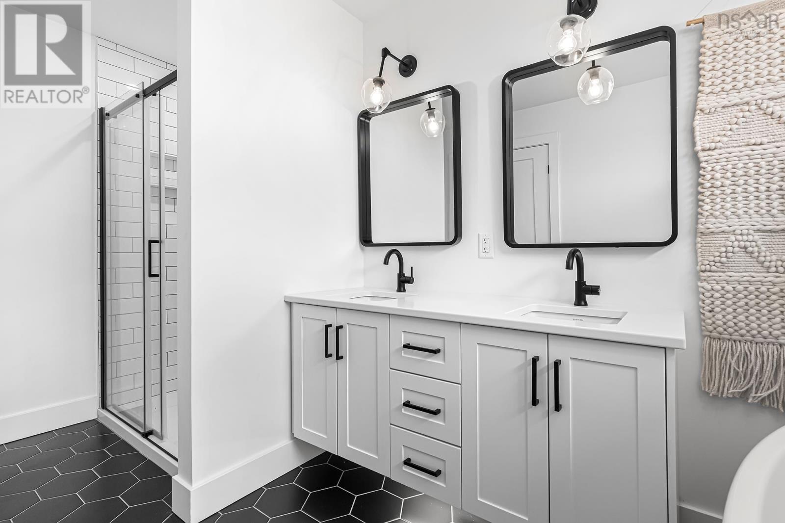 23 Amalfi Way - 19
