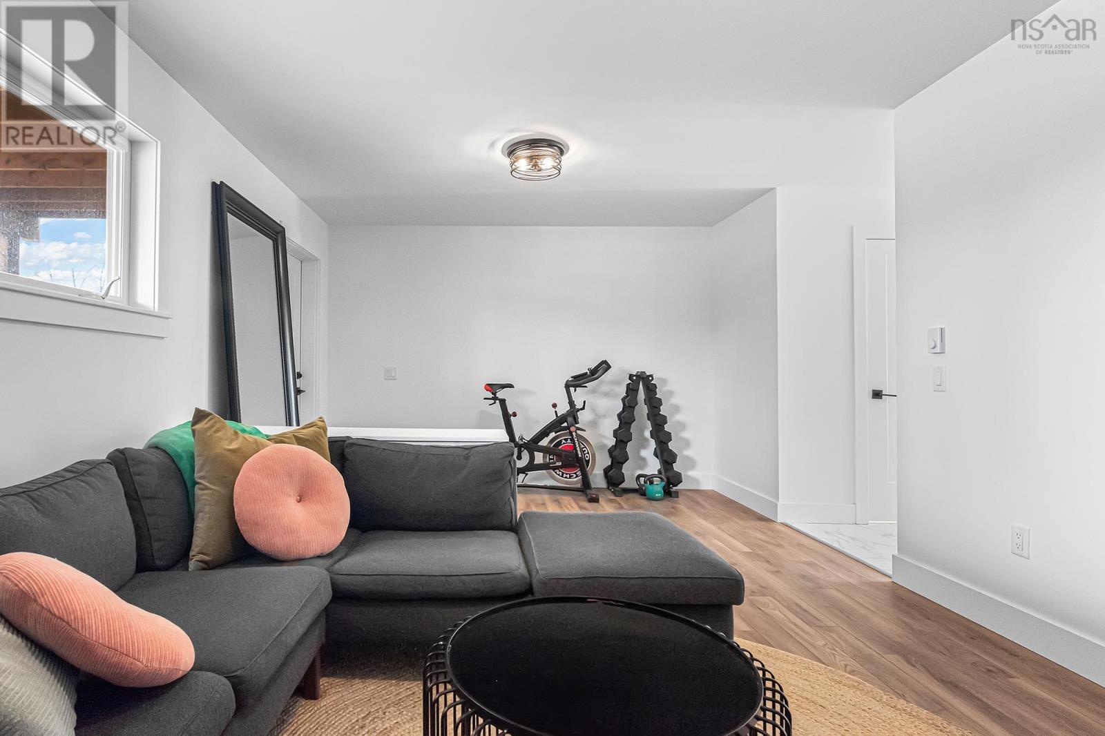 23 Amalfi Way - 30