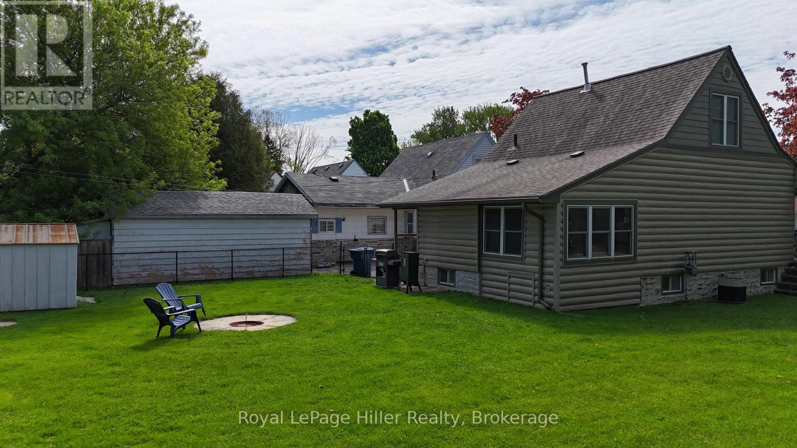 34 ARDEN PARK - 39