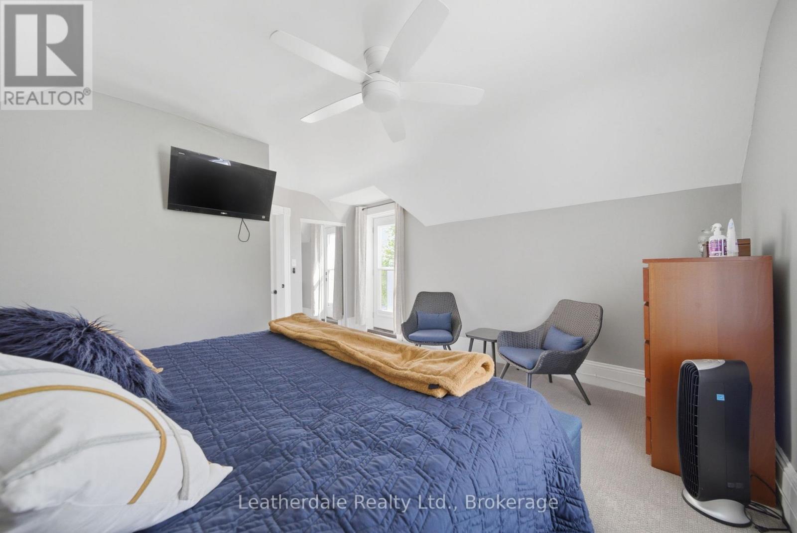 42 FREDERICK STREET - 27