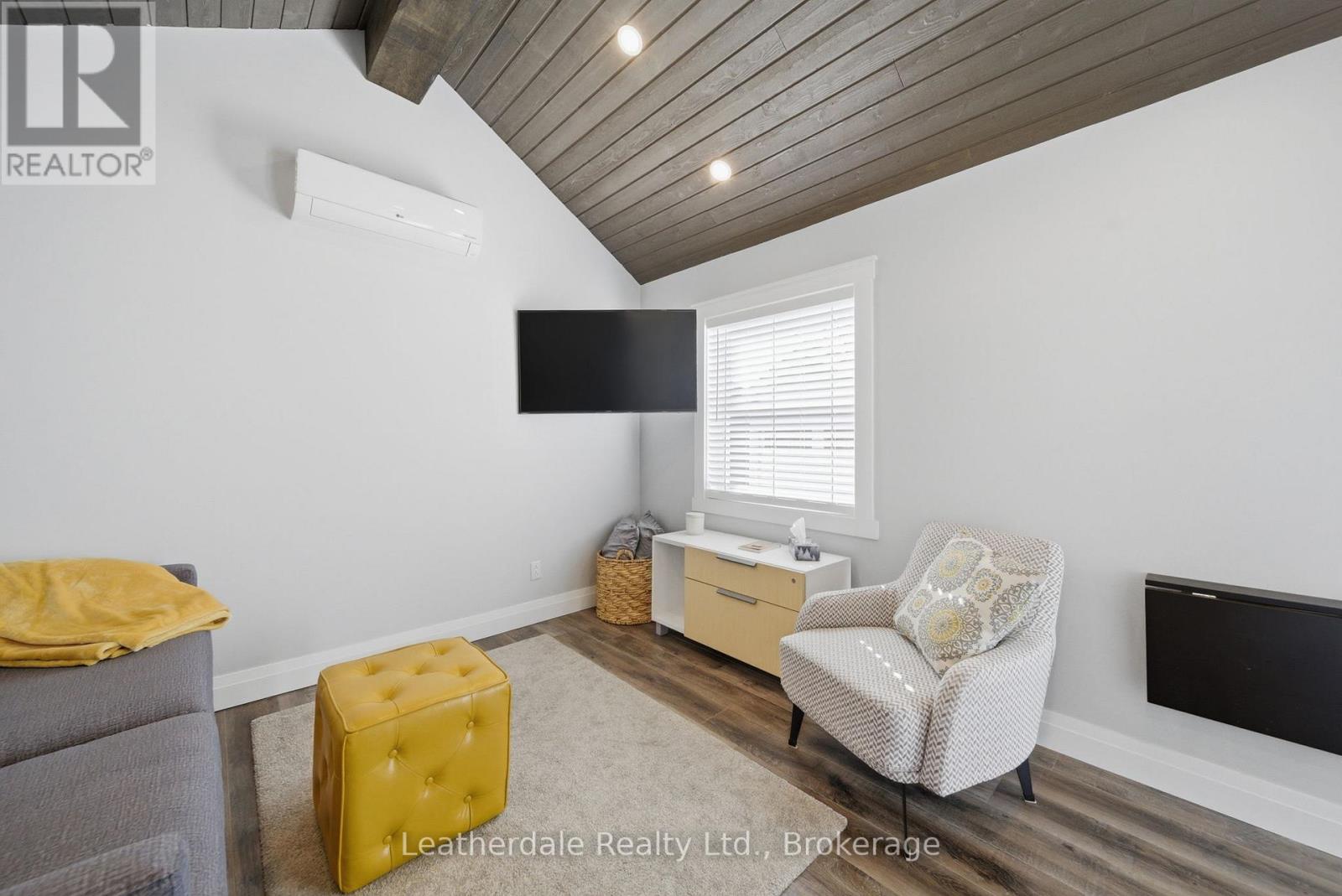 42 FREDERICK STREET - 34