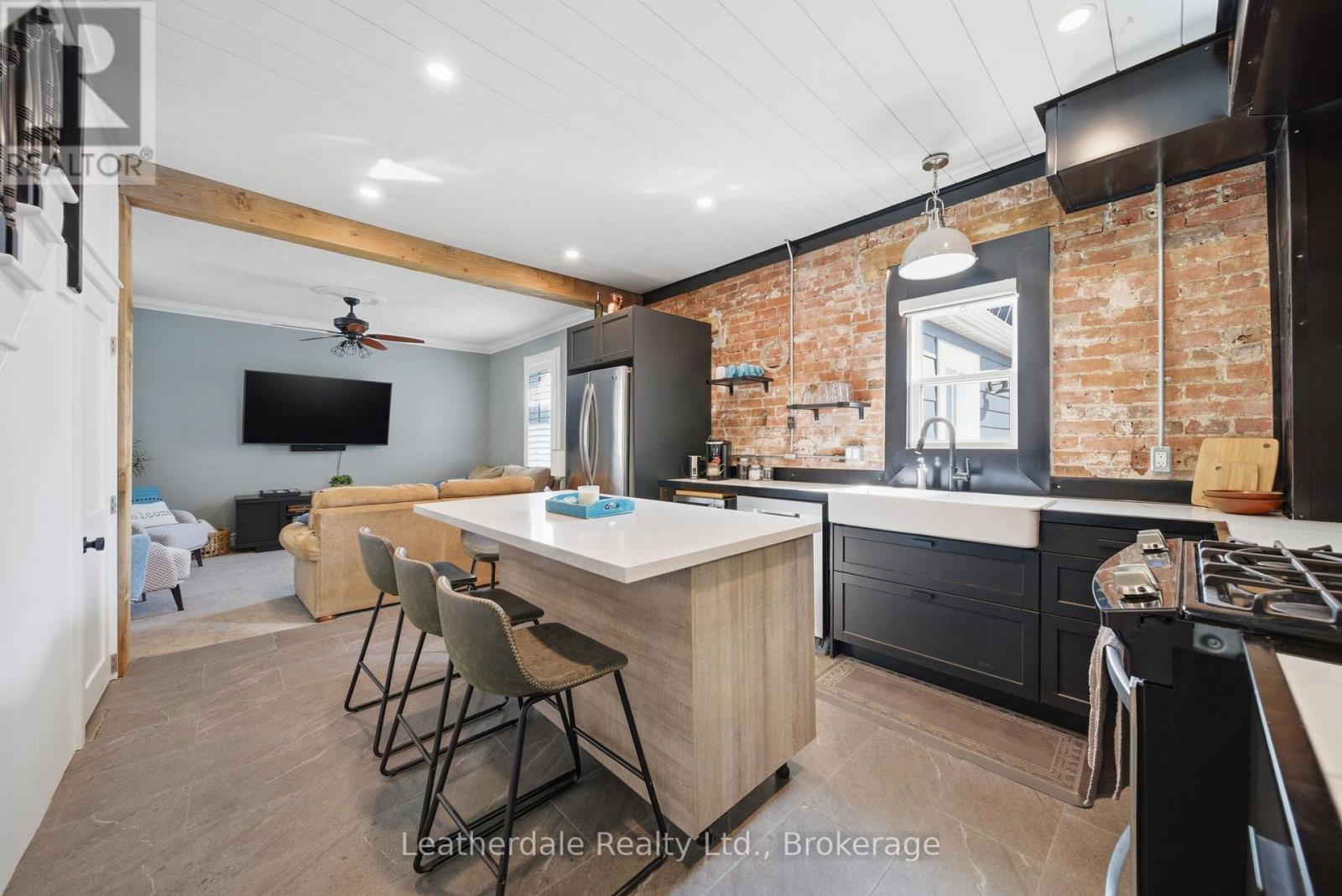 42 FREDERICK STREET - 8