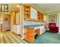 Living room - 77 Woodland Drive, Williams Lake, BC V2G4P9 Photo 9