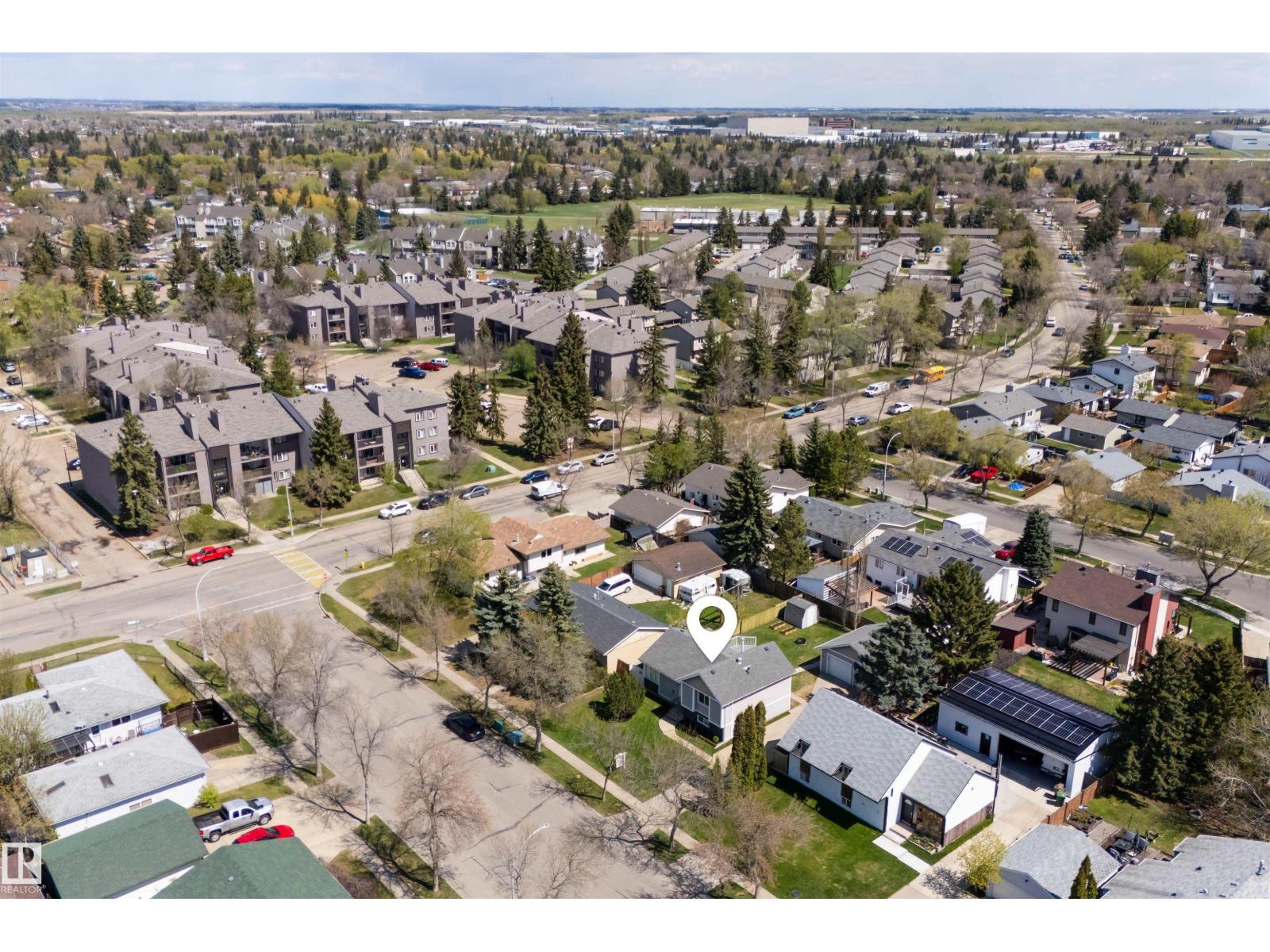 5 ARLINGTON DR - 55