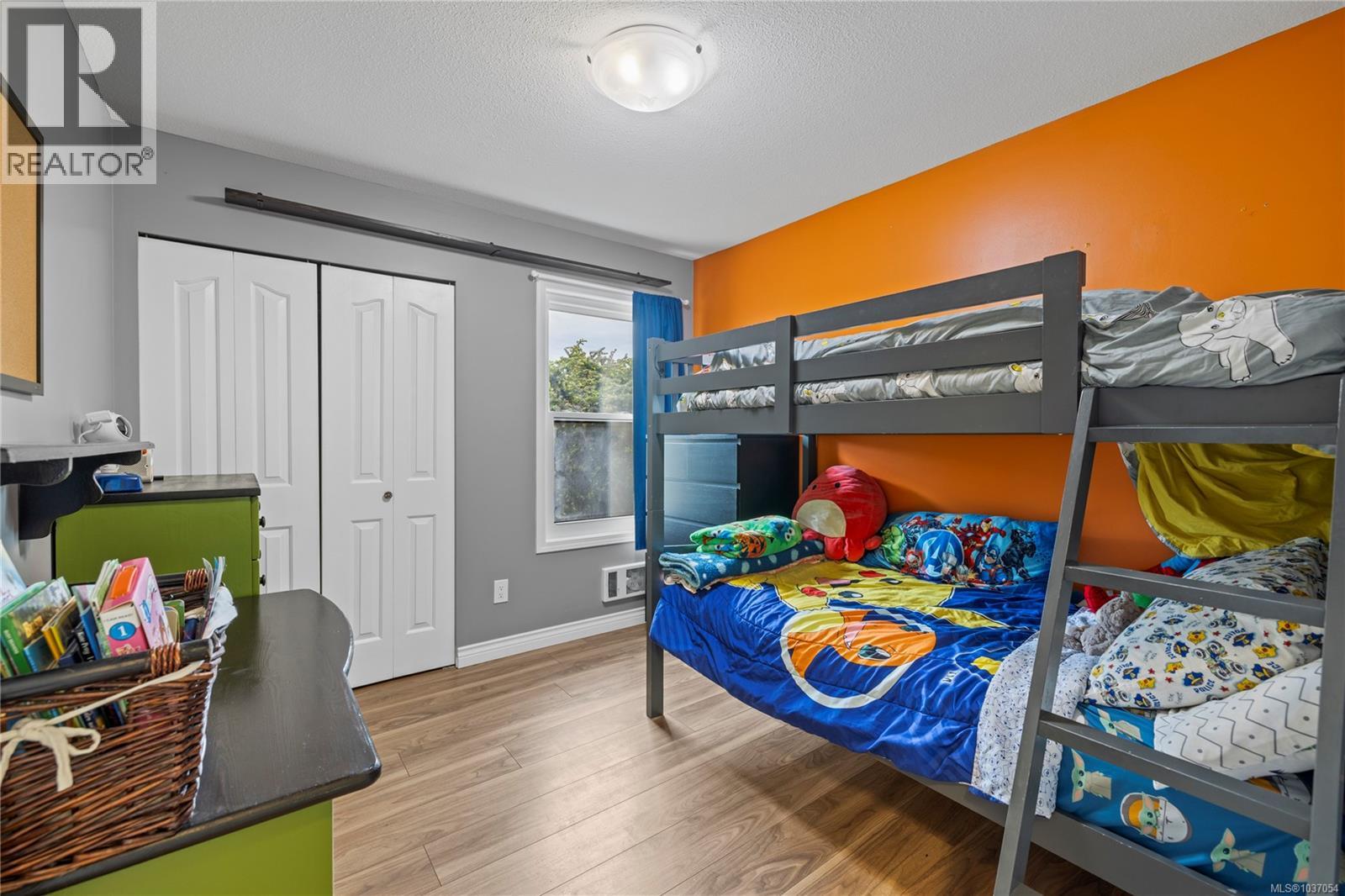 6413 Dover Rd, Nanaimo