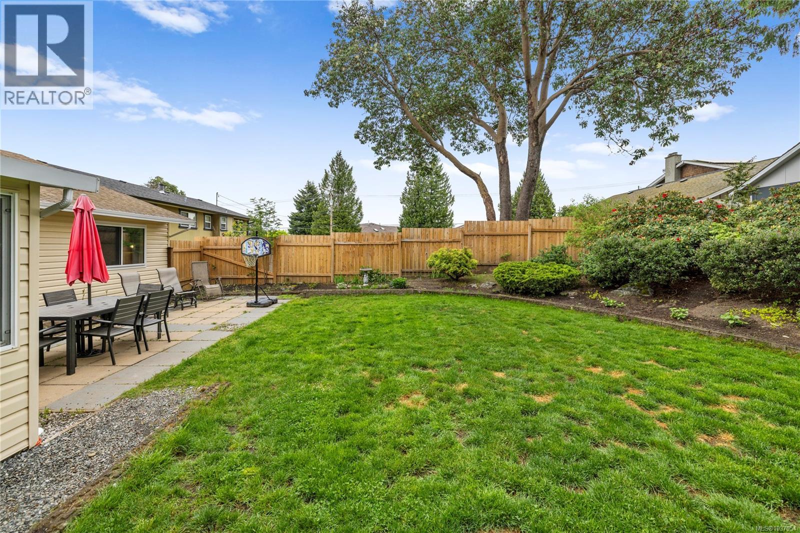 6413 Dover Rd - 3