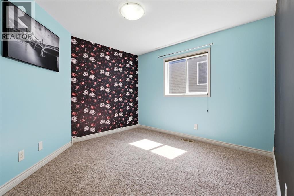 84 Vickers Close — photo 10