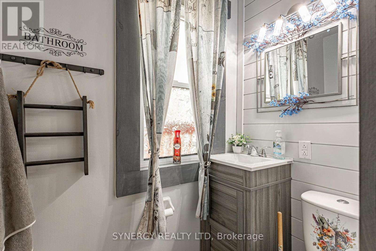 3759 TRILLIUM DRIVE - 12