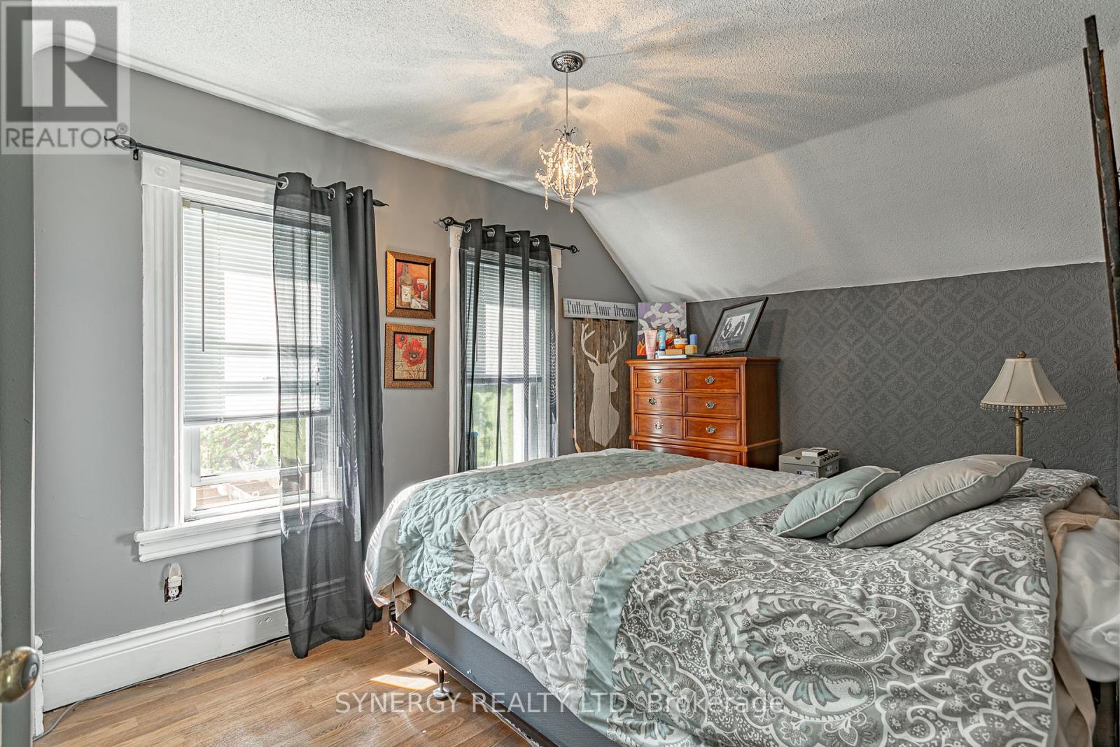 3759 TRILLIUM DRIVE - 15