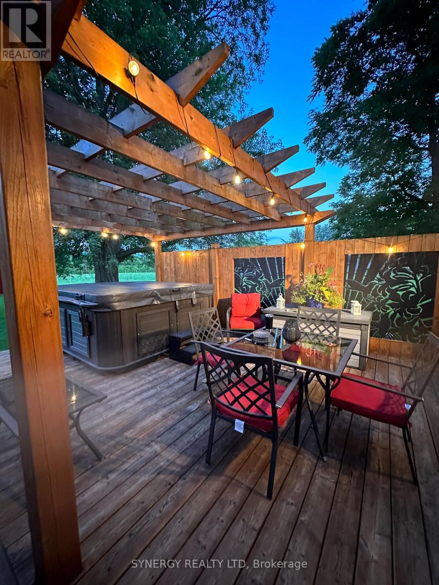 3759 TRILLIUM DRIVE - 19