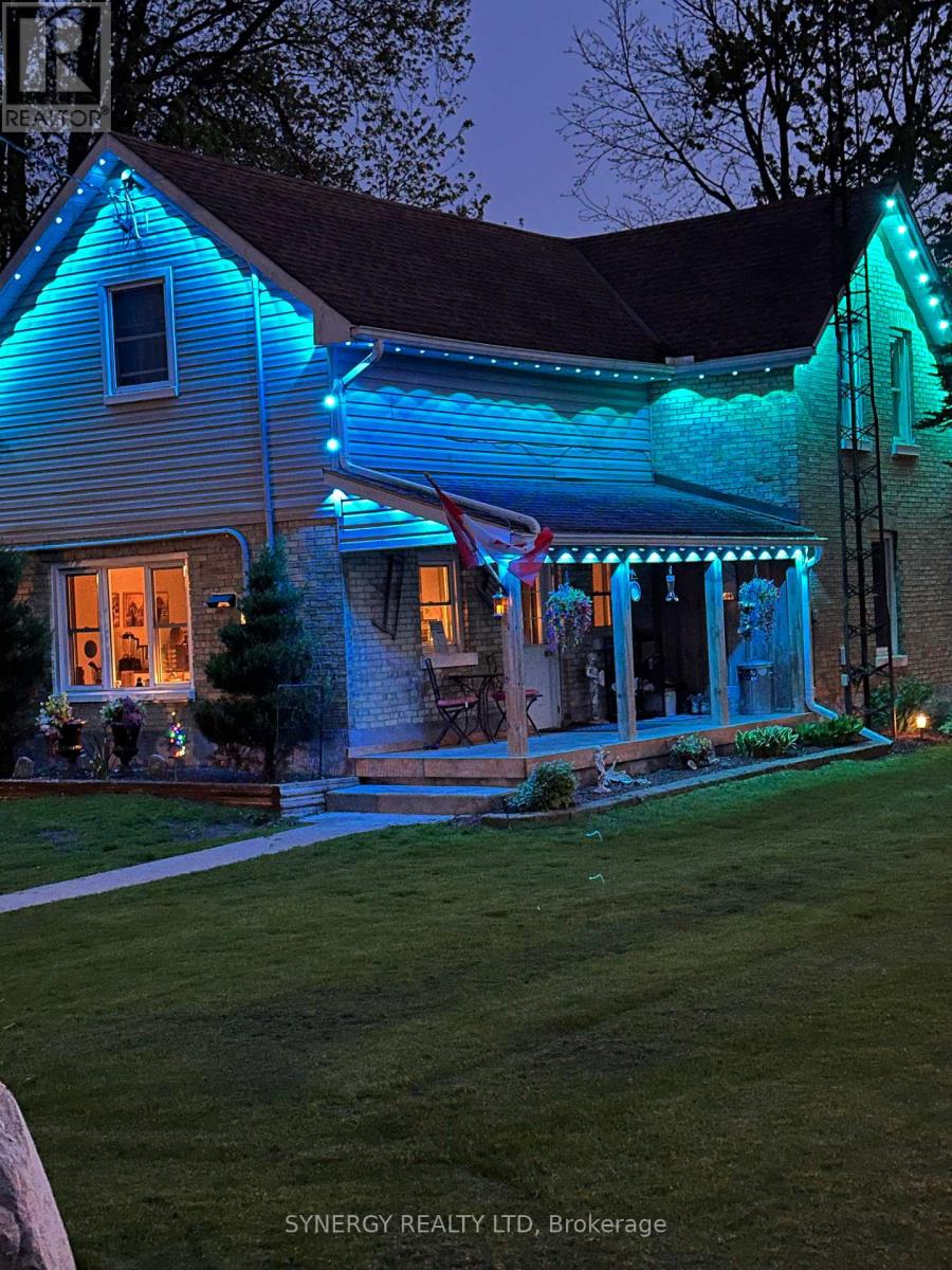 3759 TRILLIUM DRIVE - 2