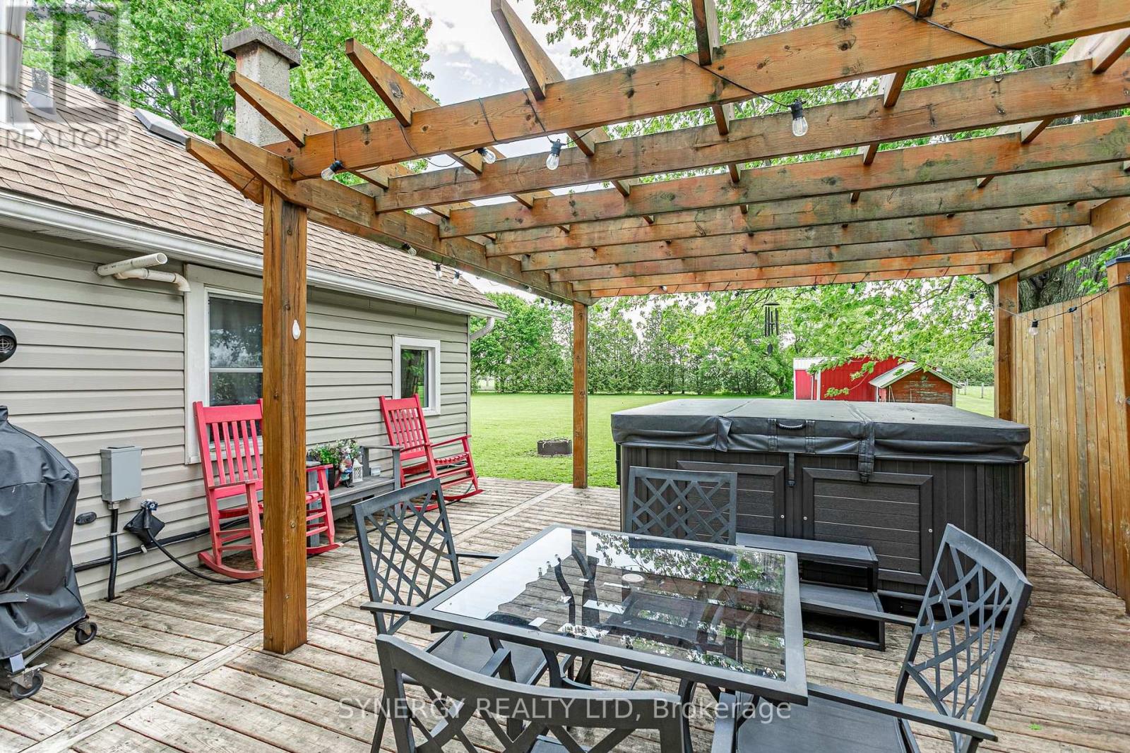 3759 TRILLIUM DRIVE - 21