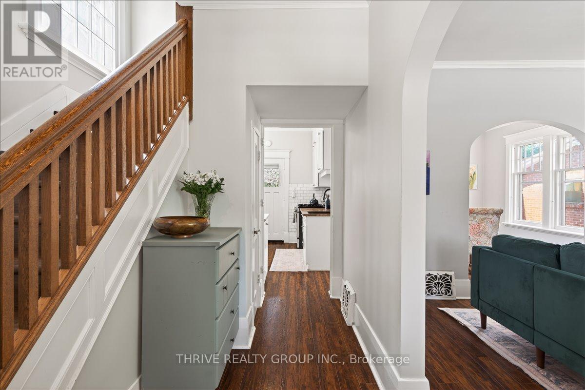 251 RIDOUT STREET S - 10