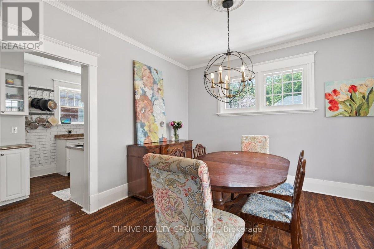 251 RIDOUT STREET S - 16