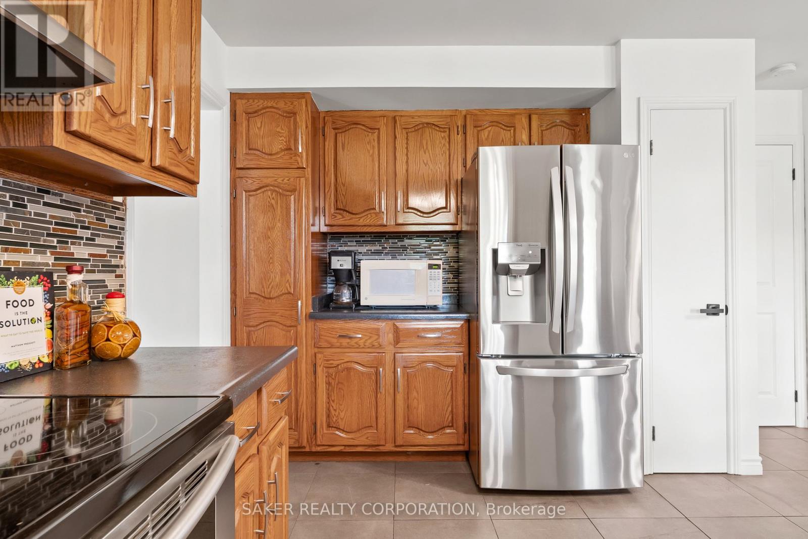 44 GOLFVIEW CRESCENT - 23