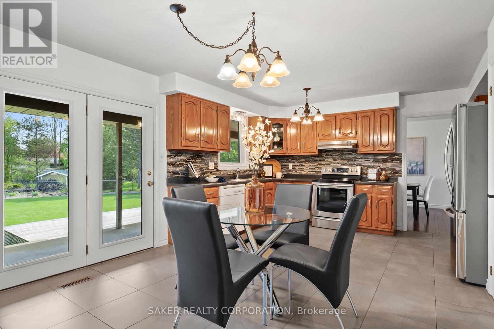 44 GOLFVIEW CRESCENT - 25