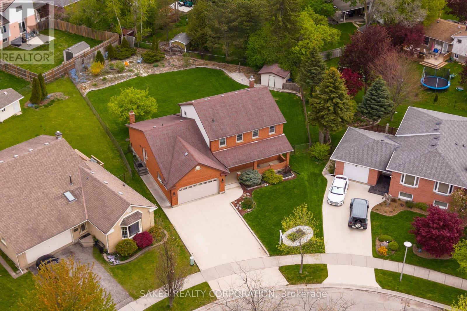 44 GOLFVIEW CRESCENT - 3