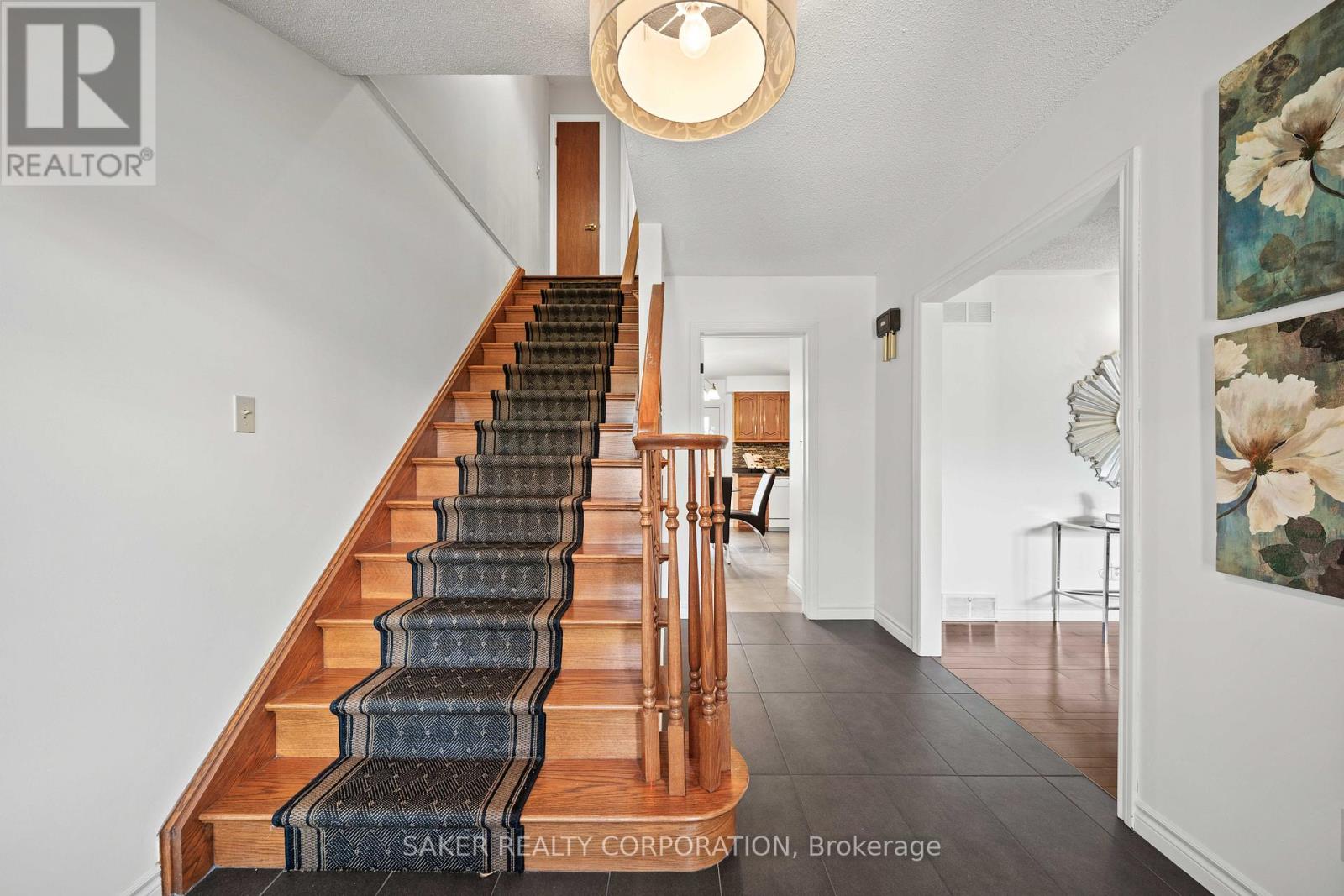 44 GOLFVIEW CRESCENT - 31