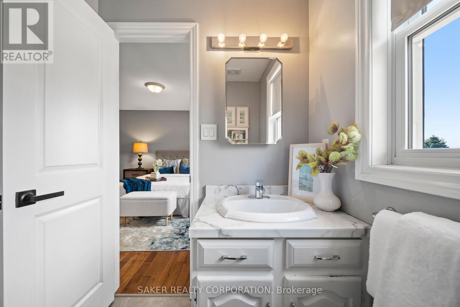 44 GOLFVIEW CRESCENT - 35