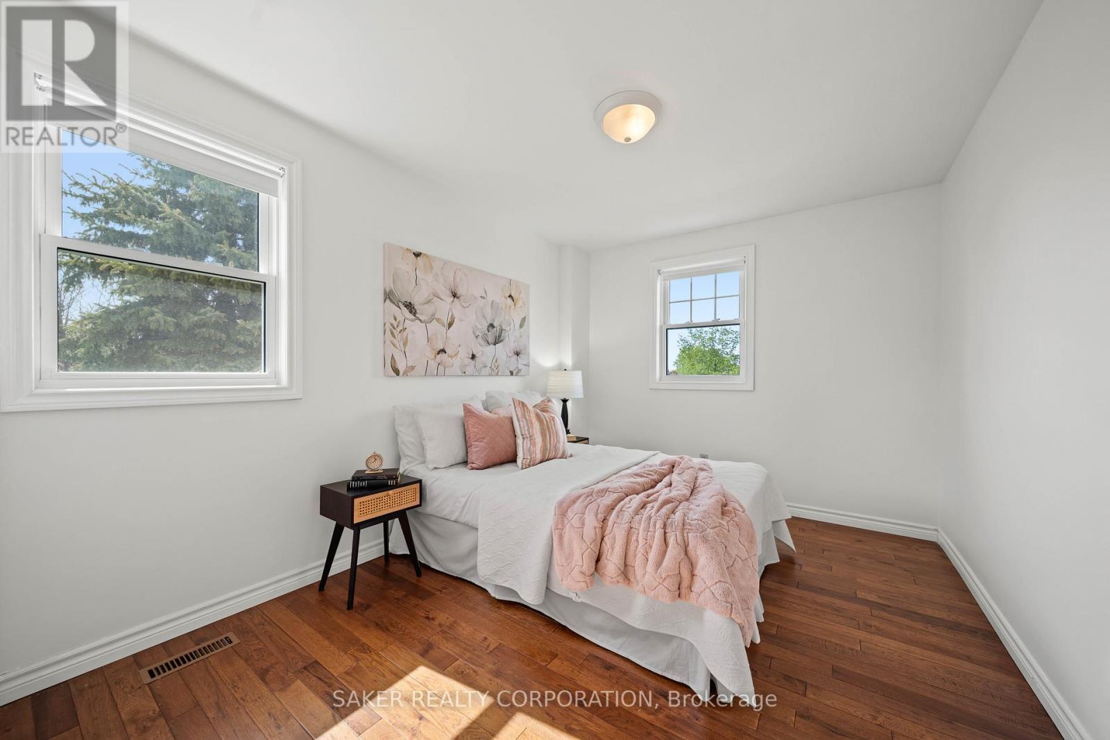 44 GOLFVIEW CRESCENT - 39