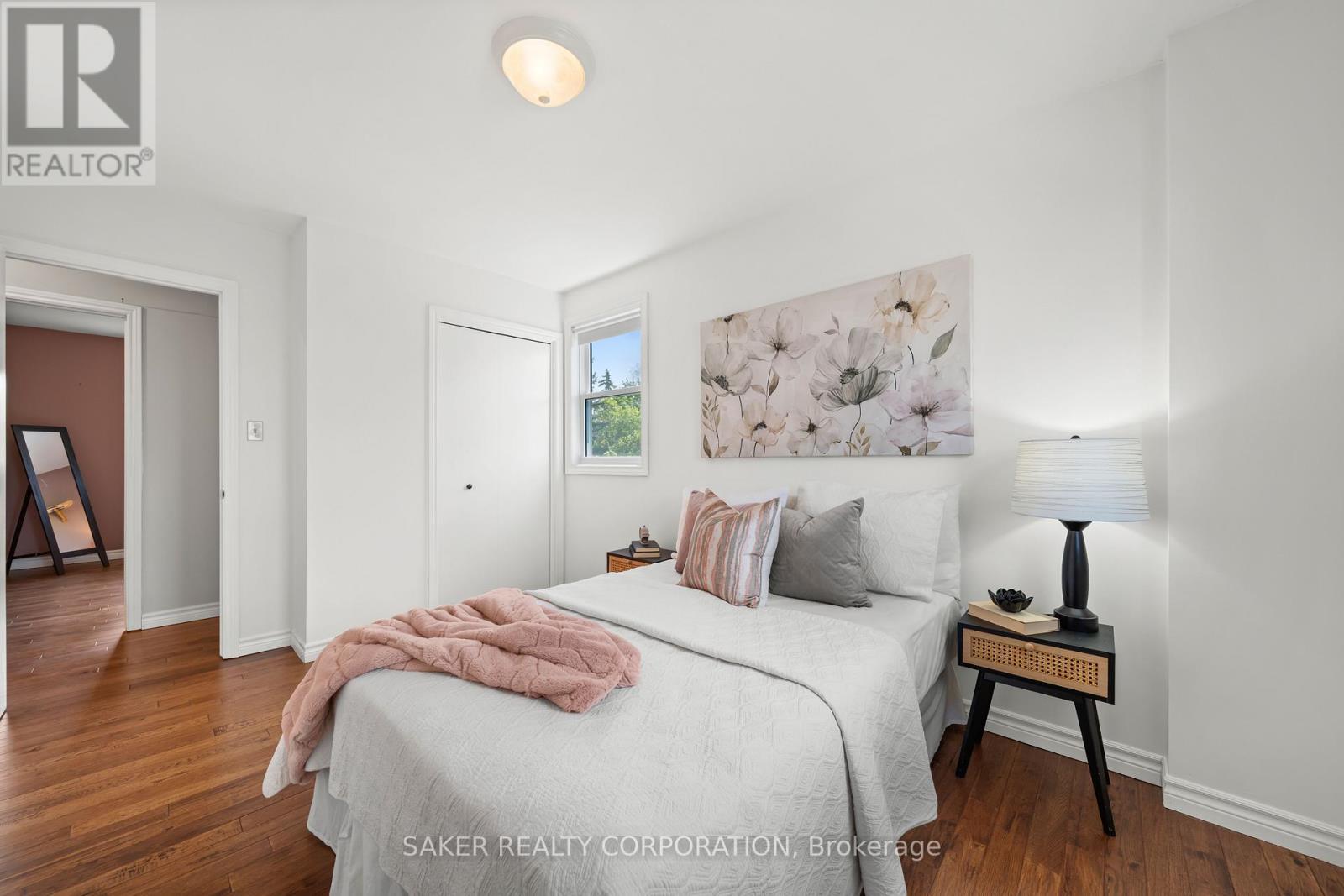 44 GOLFVIEW CRESCENT - 40