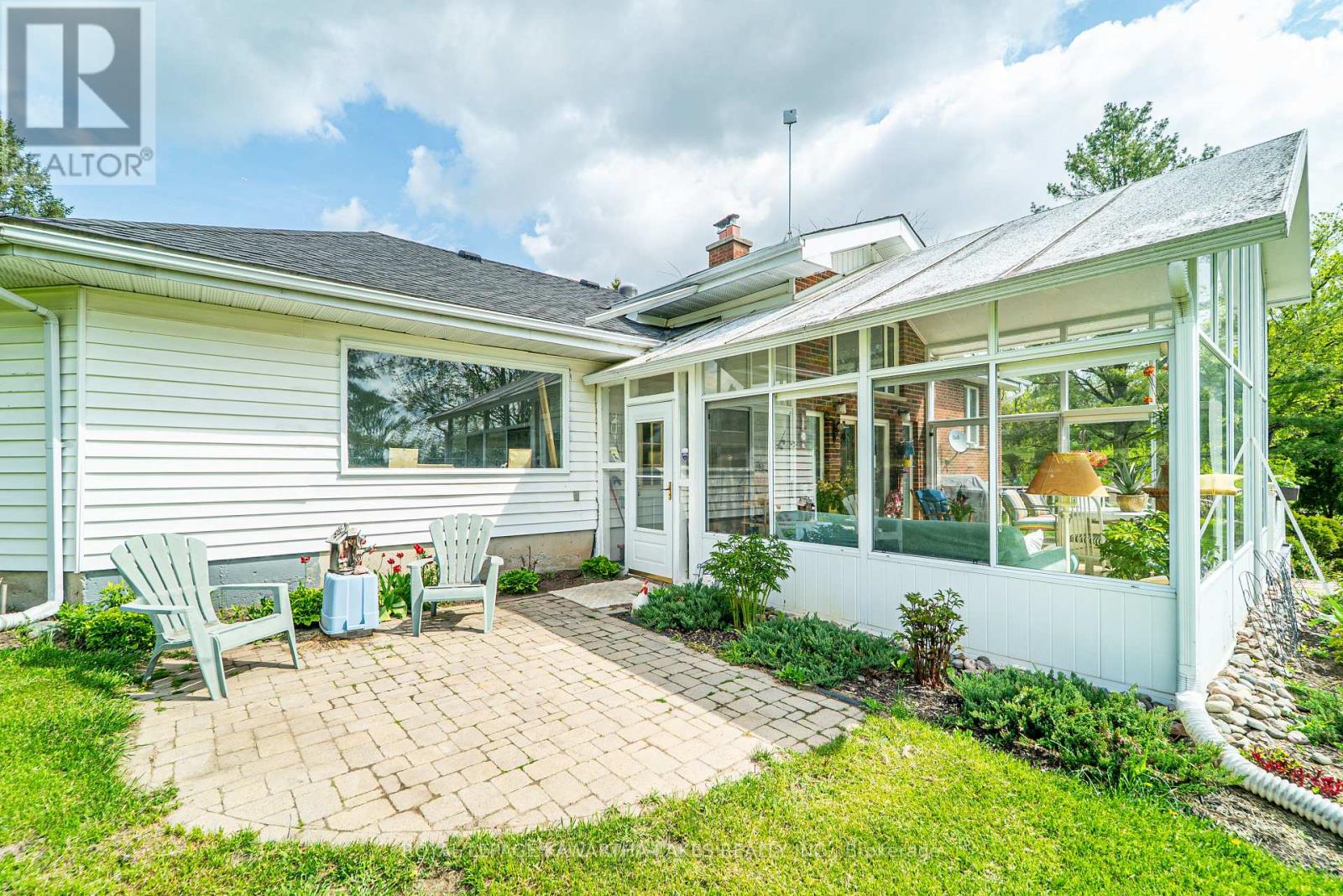 1032 ZION ROAD - 11