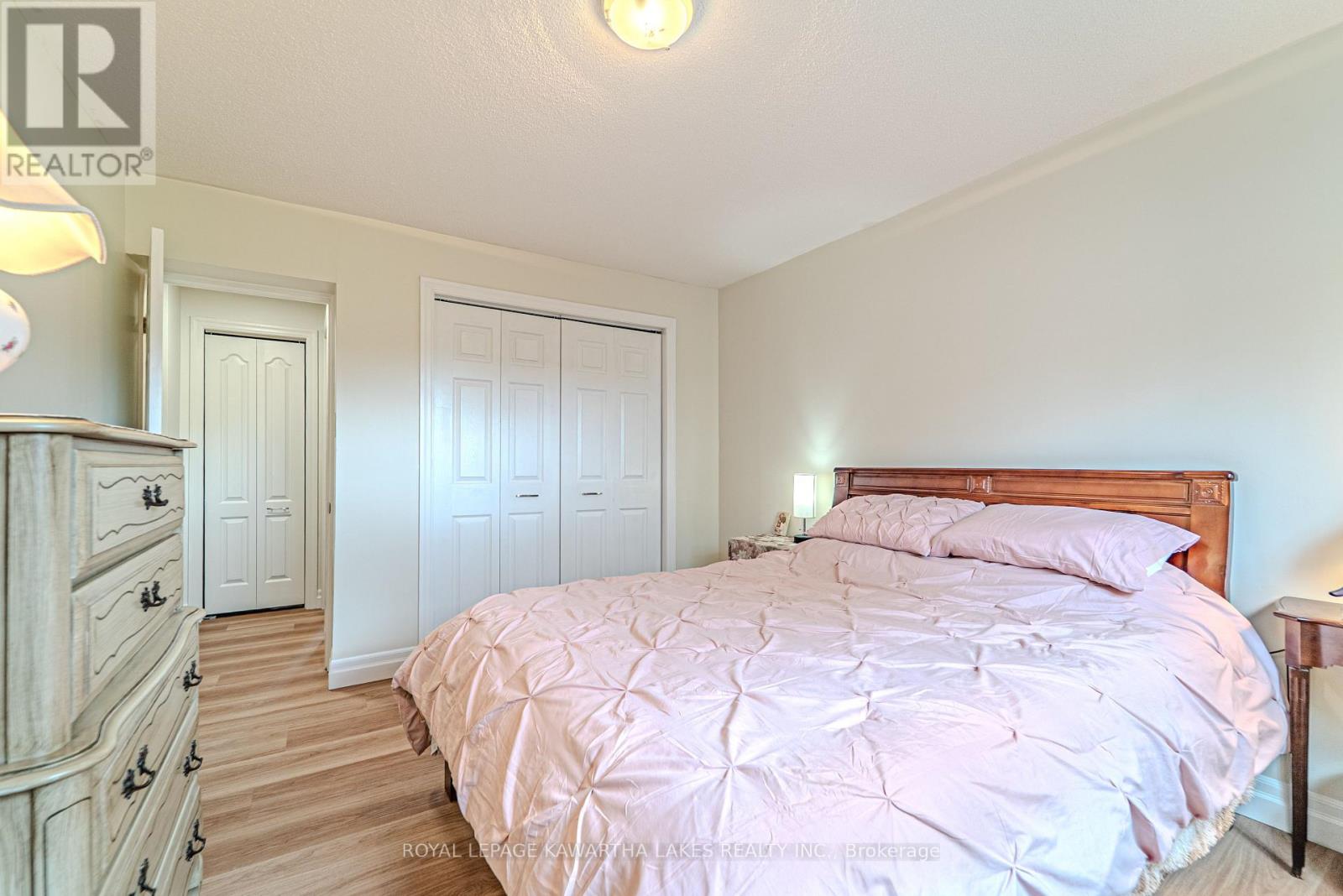 1032 ZION ROAD - 38