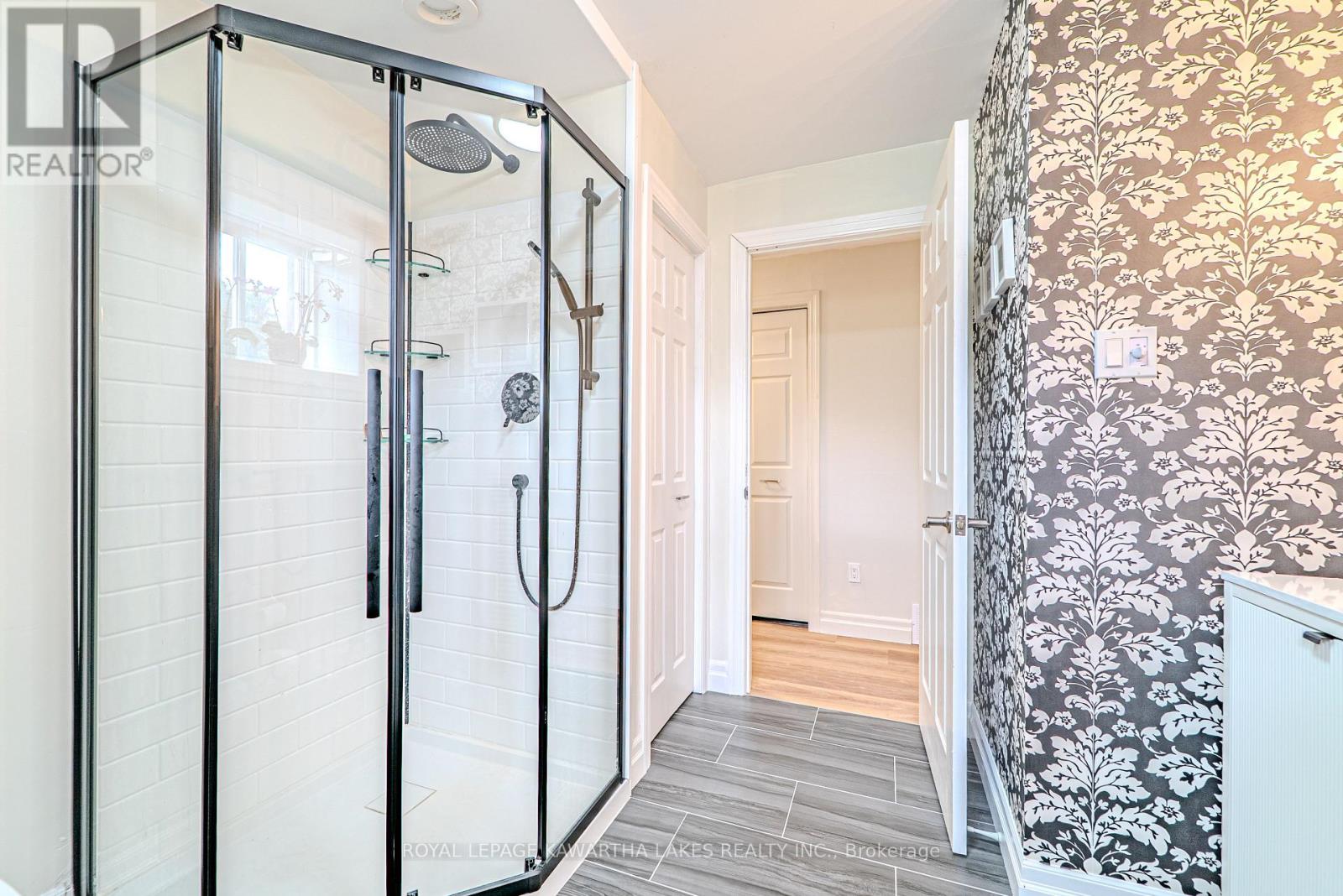1032 ZION ROAD - 42