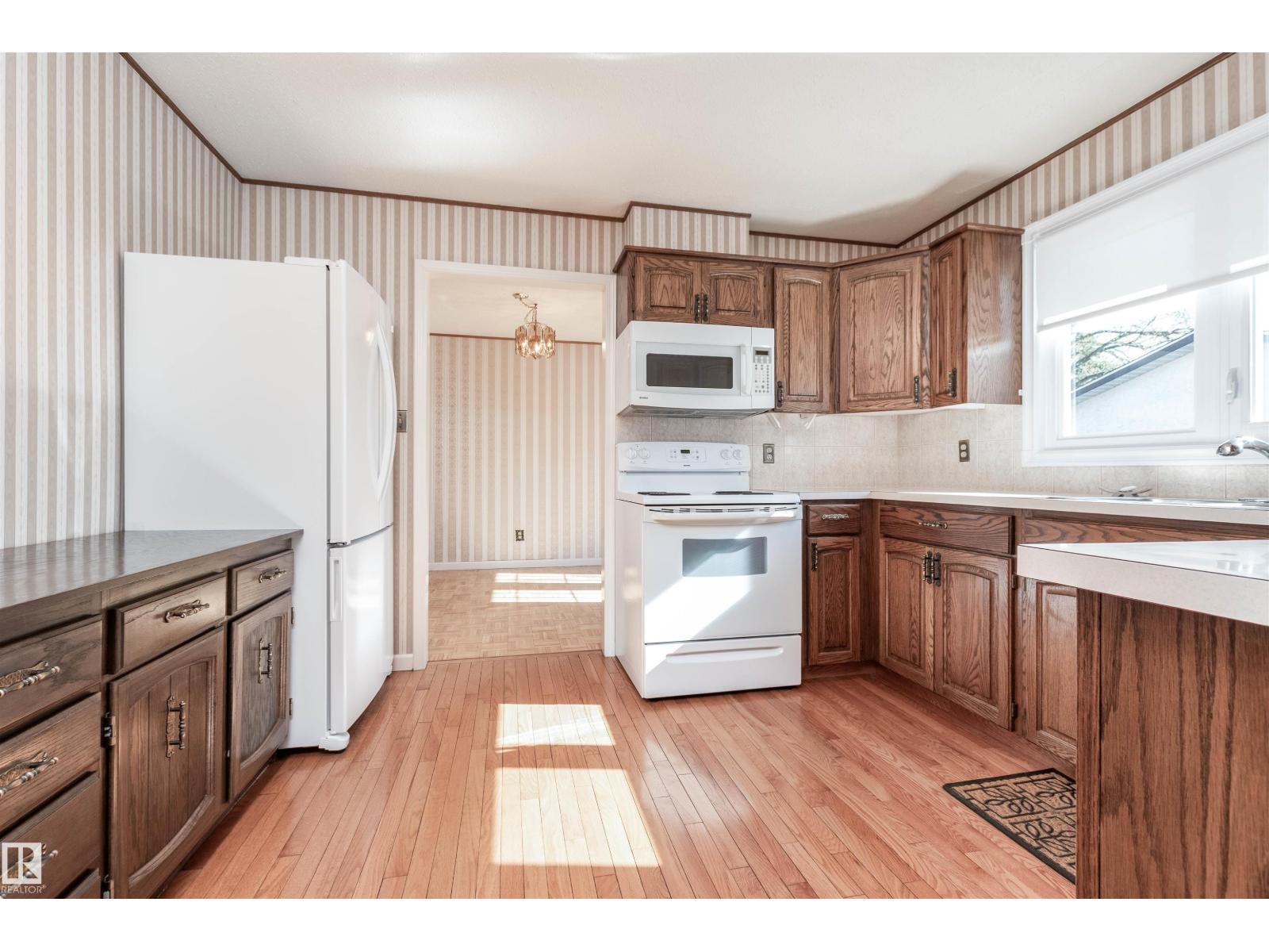 13319 30 ST NW NW - 12