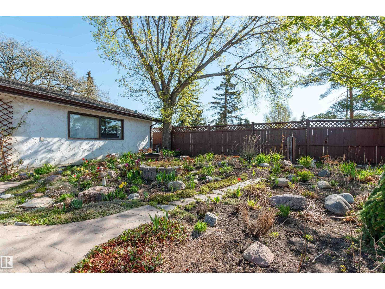13319 30 ST NW NW - 42