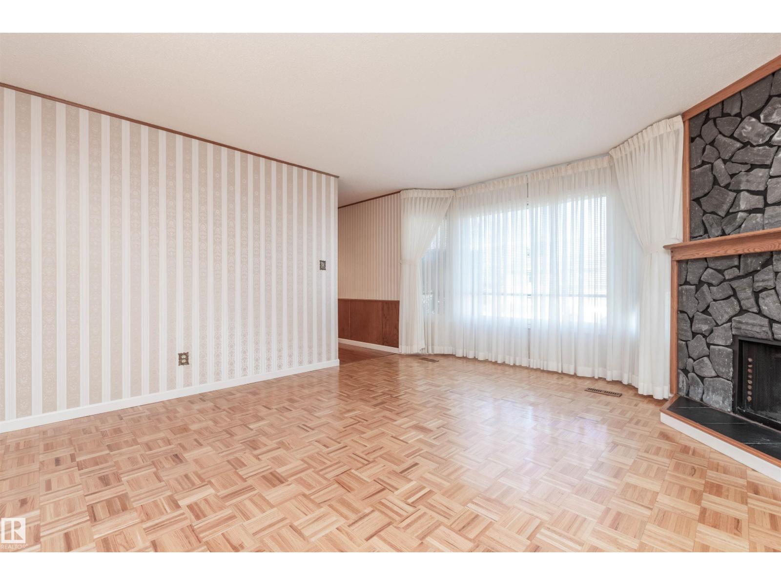 13319 30 ST NW NW - 8
